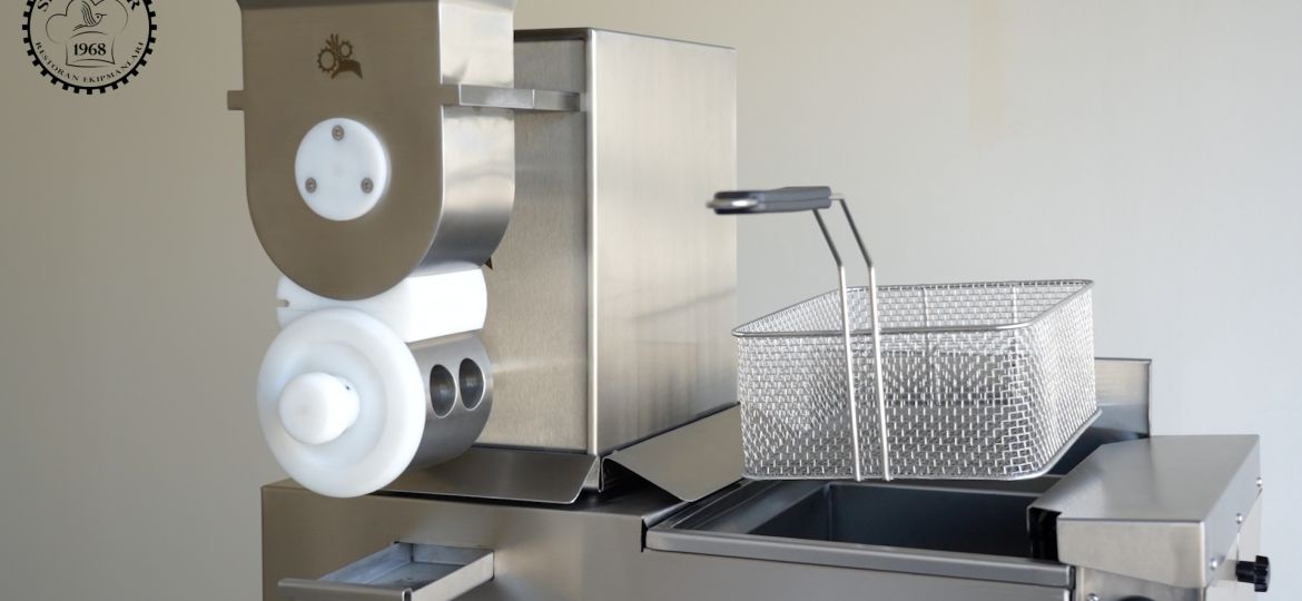 Sequence 01.00_02_42_02.Still011